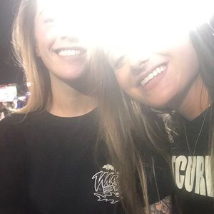 Meet your Posher, Hunter